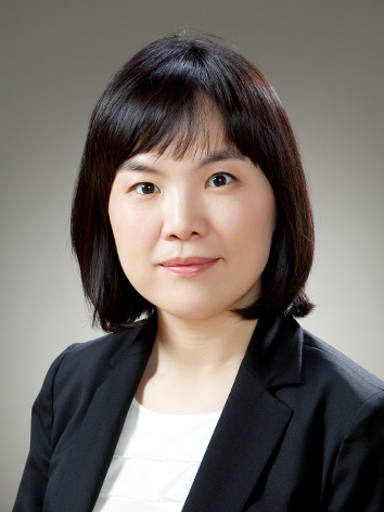 김지윤 선생님 사진